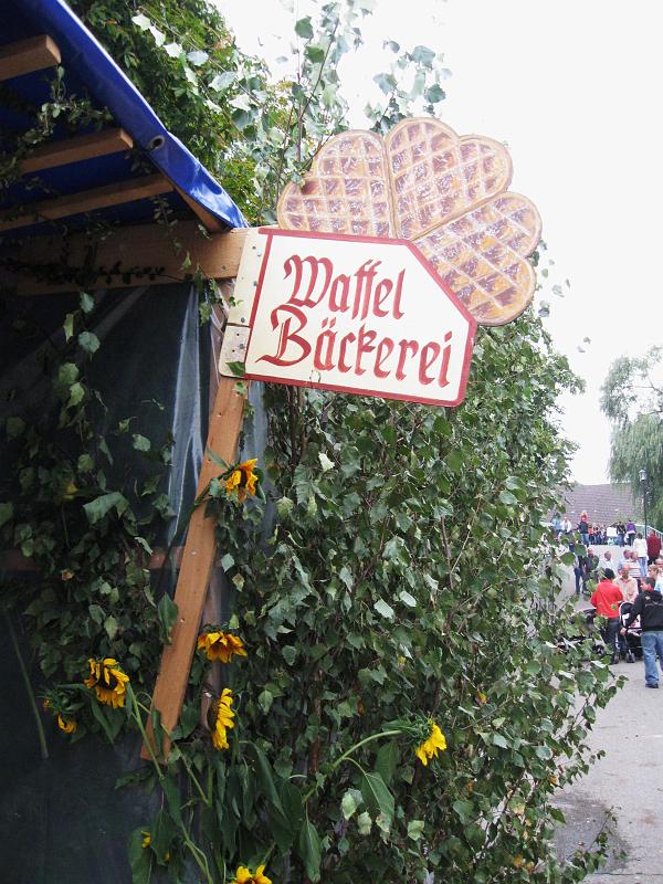 090912waffelstand (01).jpg - Am Waffelstand...